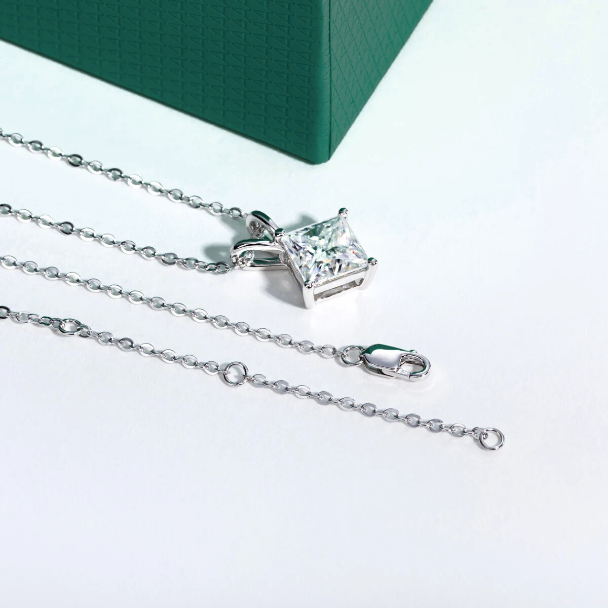 Colar Princess Moissanite
