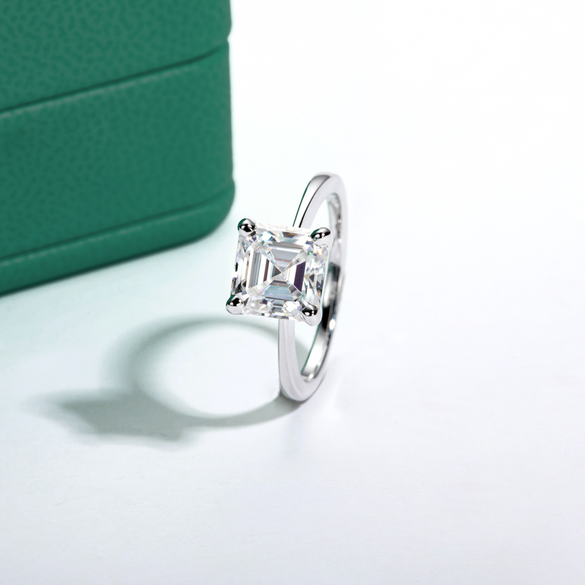 Anel Solitário Asscher Moissanite Anel Solitário