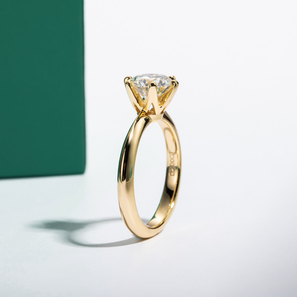 Anel Solitário Gold Moissanite Anel Solitário