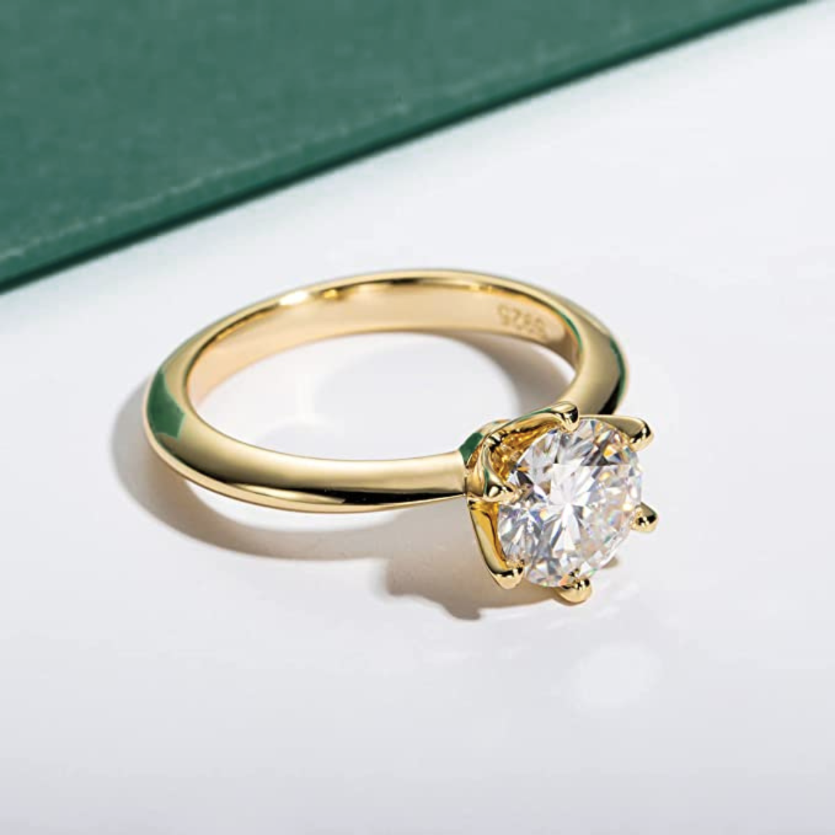 Anel Solitário Gold Moissanite Anel Solitário