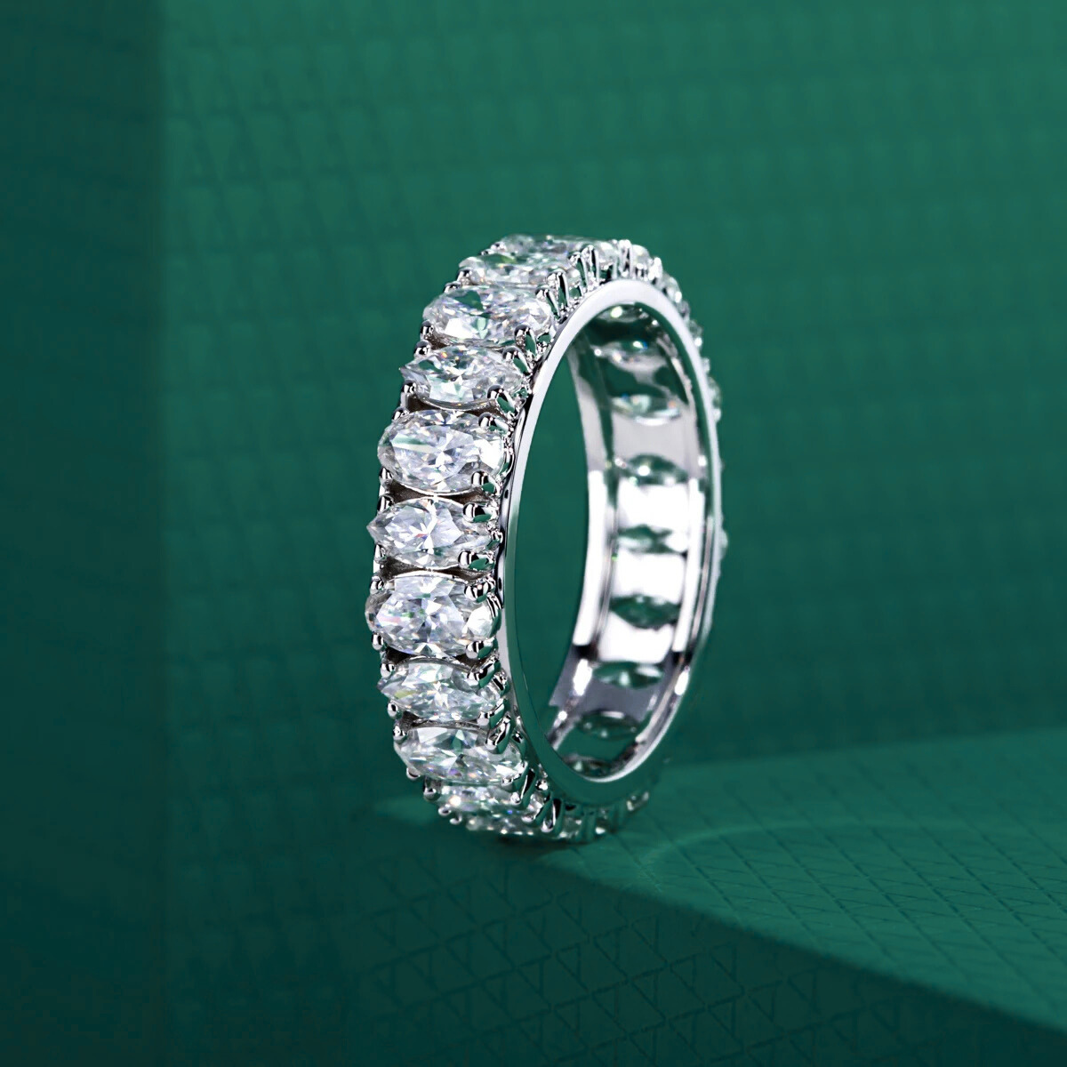 Aliança Naval Moissanite
