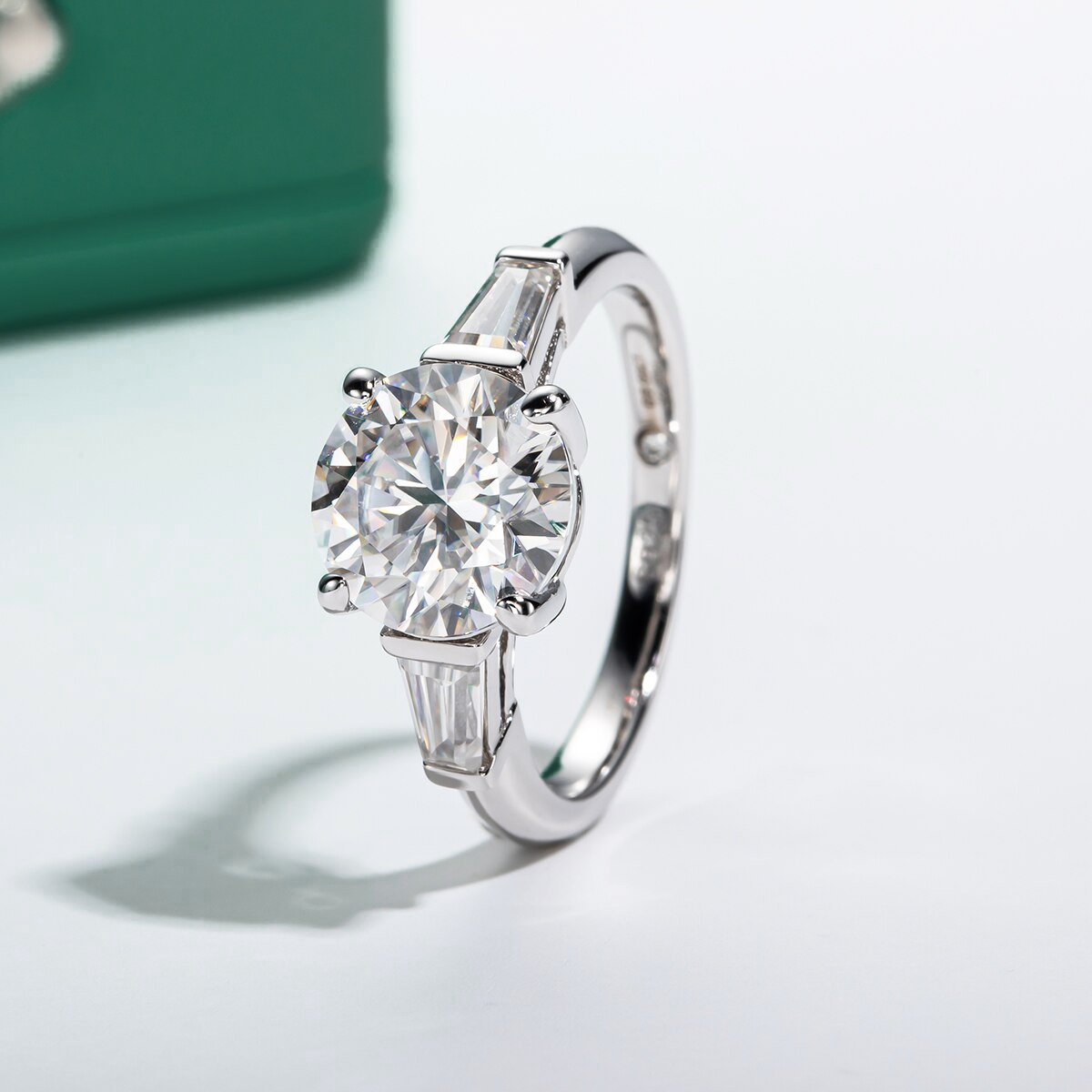 Anel Tríade Brilhante Moissanite Anel Solitário
