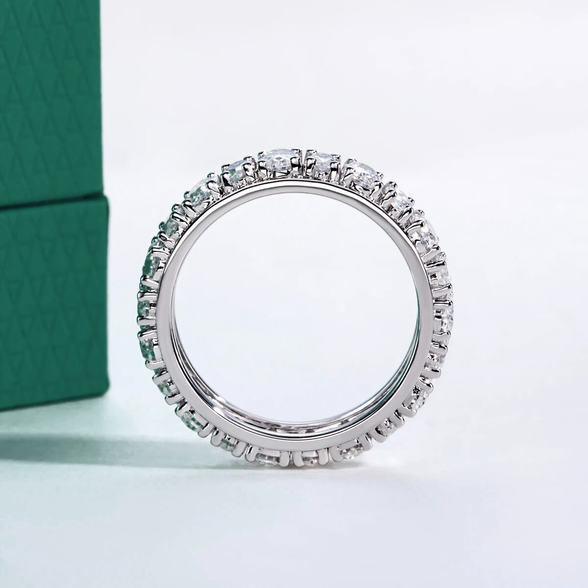 Aliança Naval Moissanite
