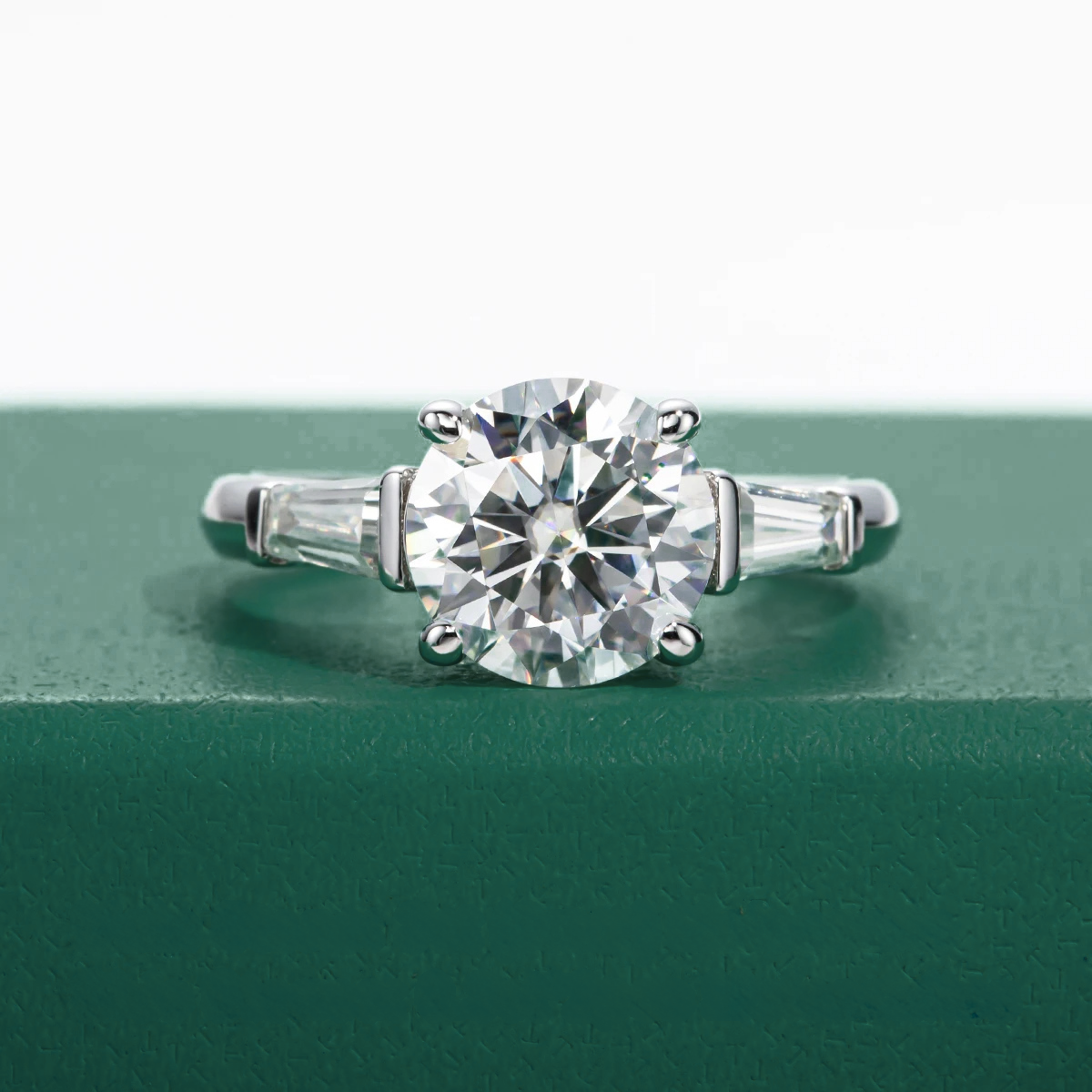 Anel Tríade Brilhante Moissanite 11 Anel Solitário
