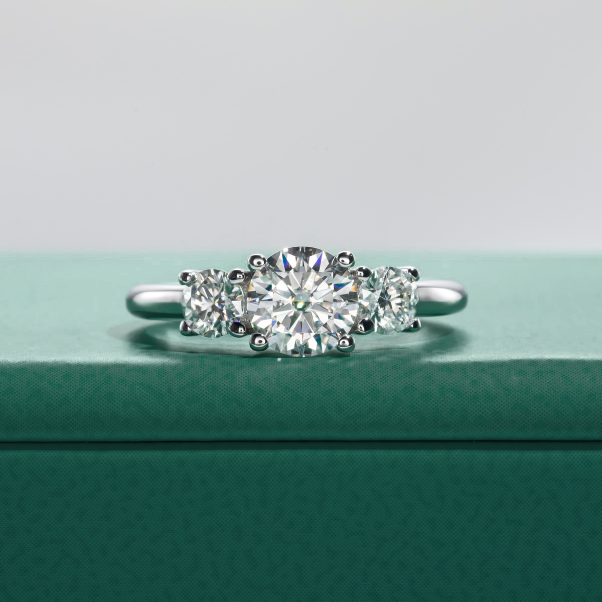 Anel Trio Moissanite 11 Anel Solitário