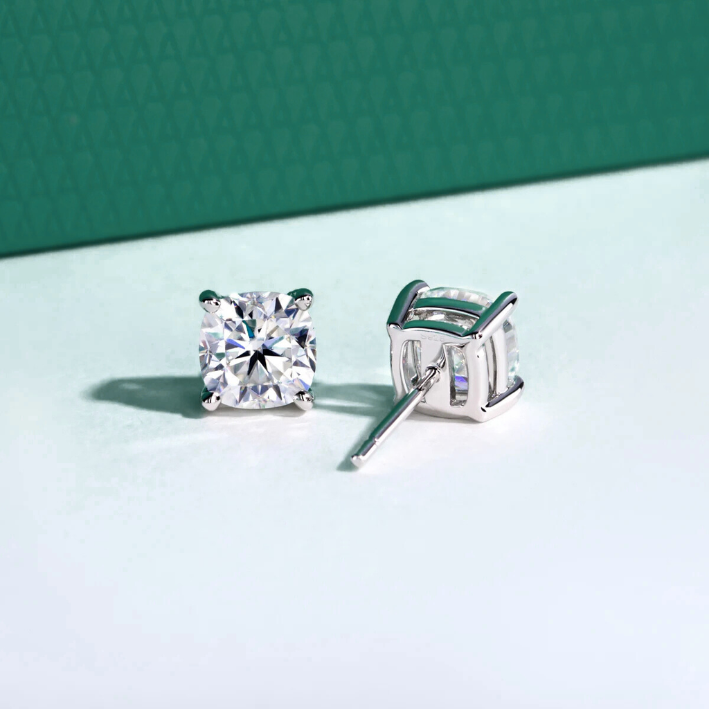 Brinco Cushion Moissanite