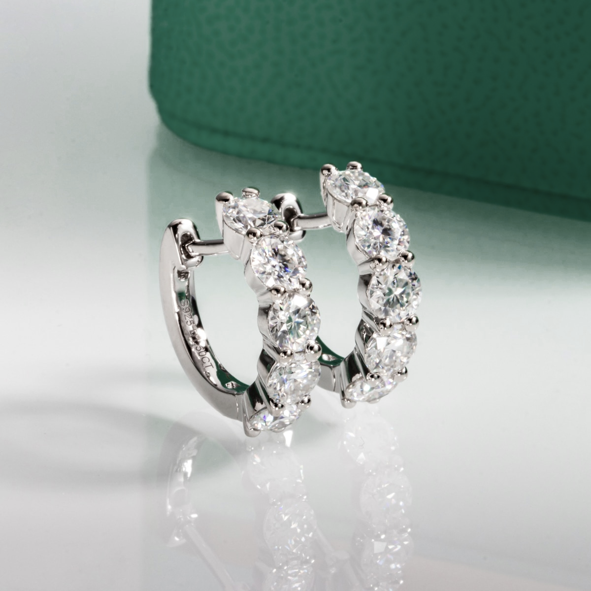 Brinco de Argola Moissanite Prata 1.5cm Brincos