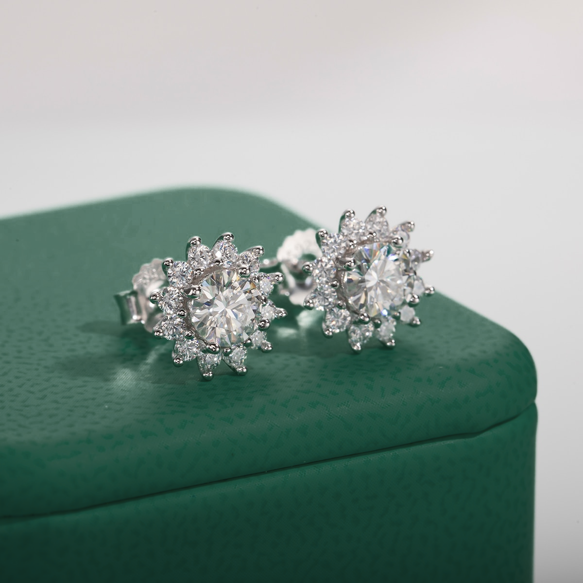 Brinco Girassol Moissanite Moissanite Brincos