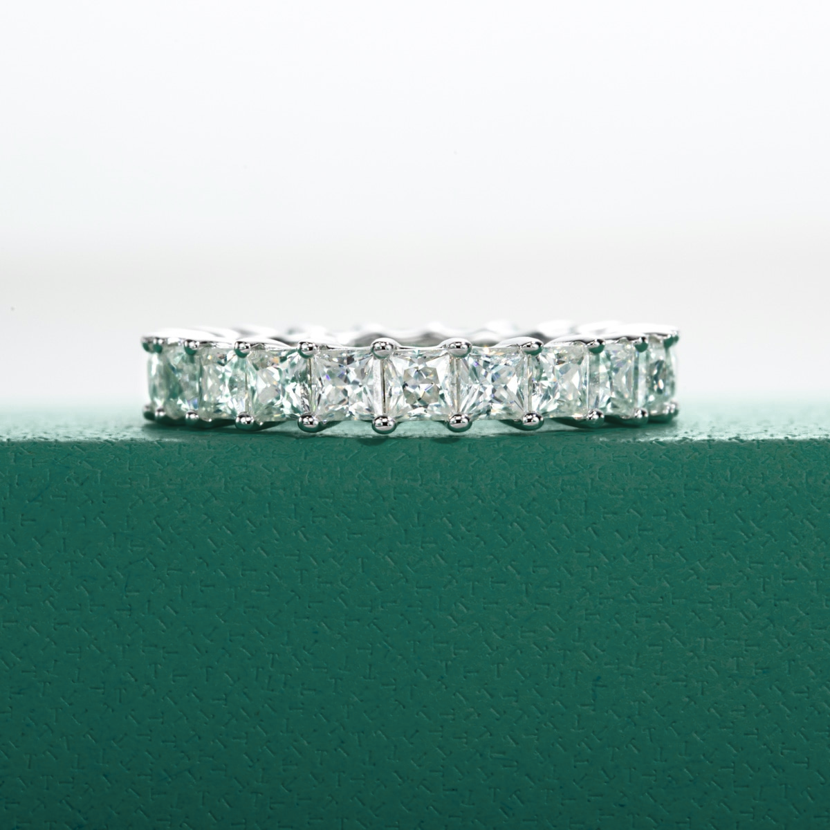 Aliança Princess Moissanite Aliança