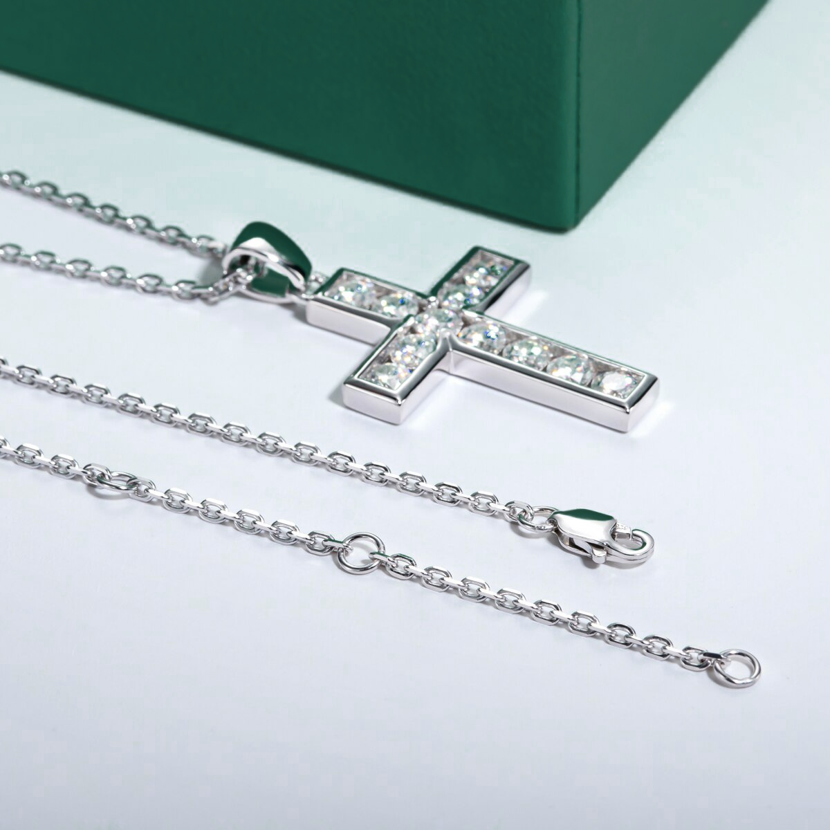 Colar Cruz Preciosa Moissanite Moissanite Colar