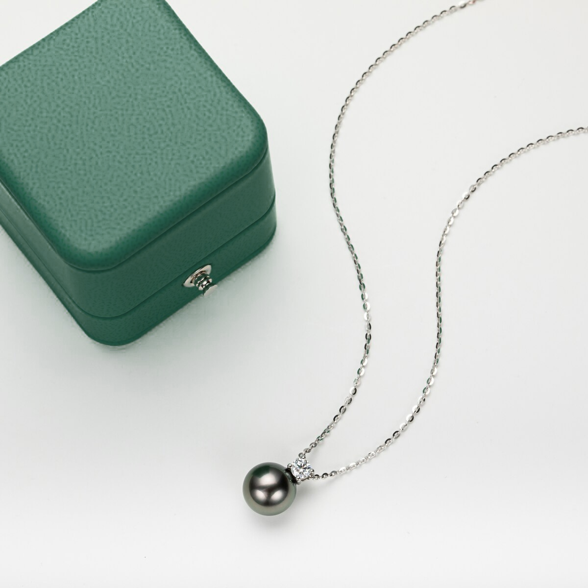 Colar Pérola Estrelada Moissanite Colar