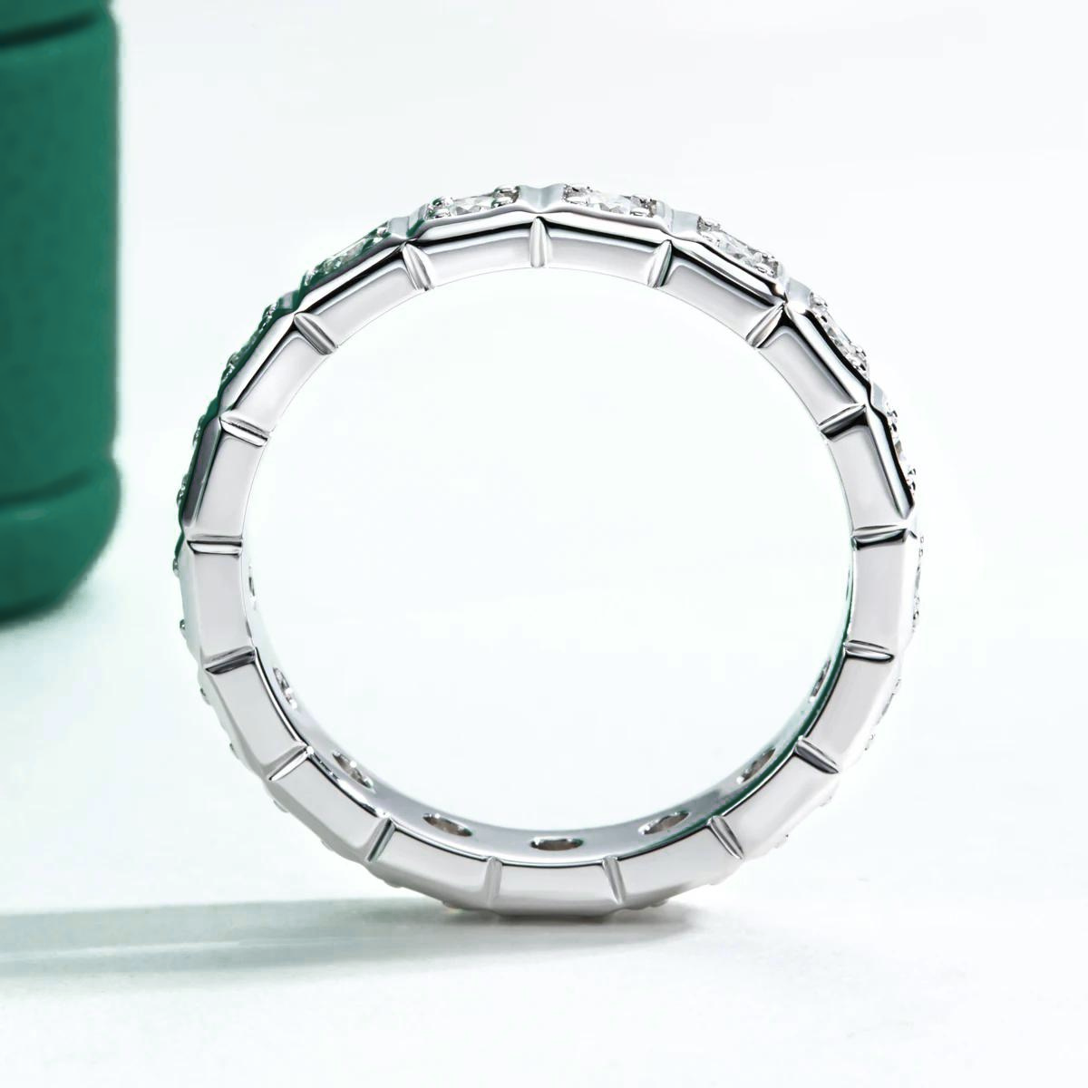 Aliança Quadratella Moissanite Aliança