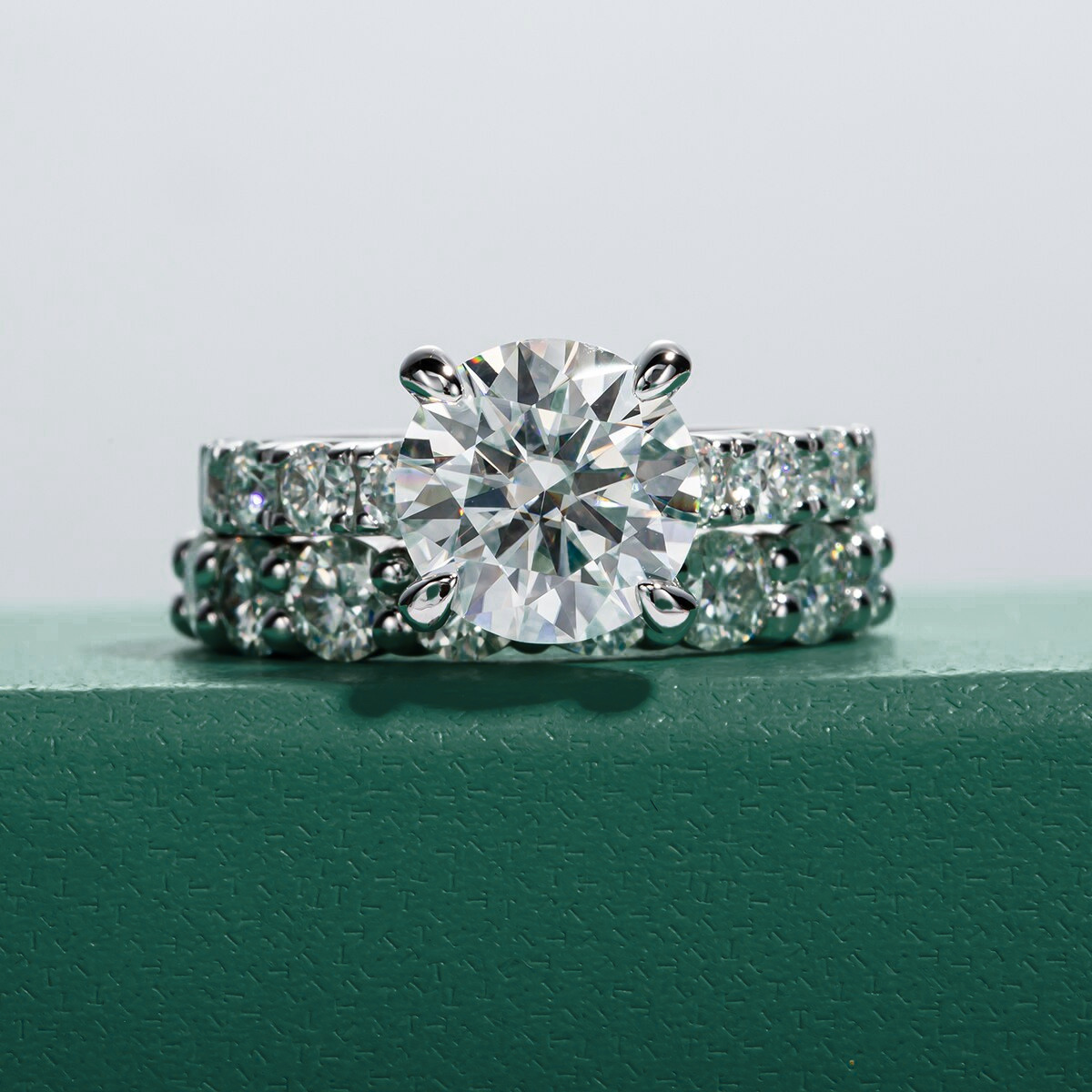 Conjunto Anel Jasmin e Aliança Wedding Conjunto de Joias