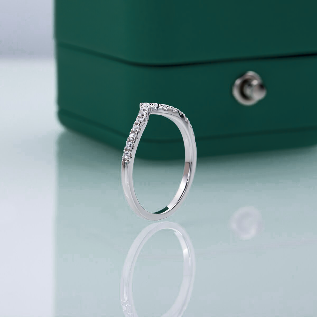 Meia Aliança Coração Moissanite Meia Aliança