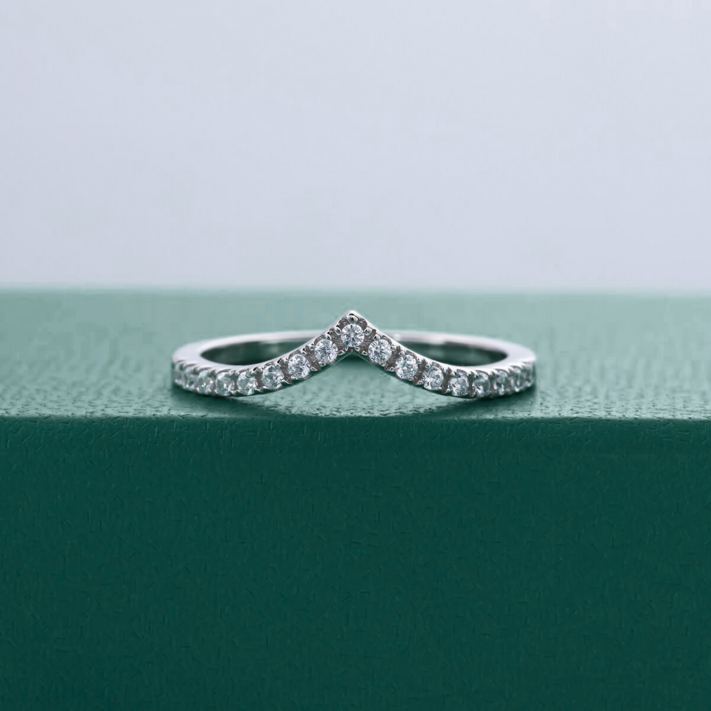 Meia Aliança Coração Moissanite Meia Aliança