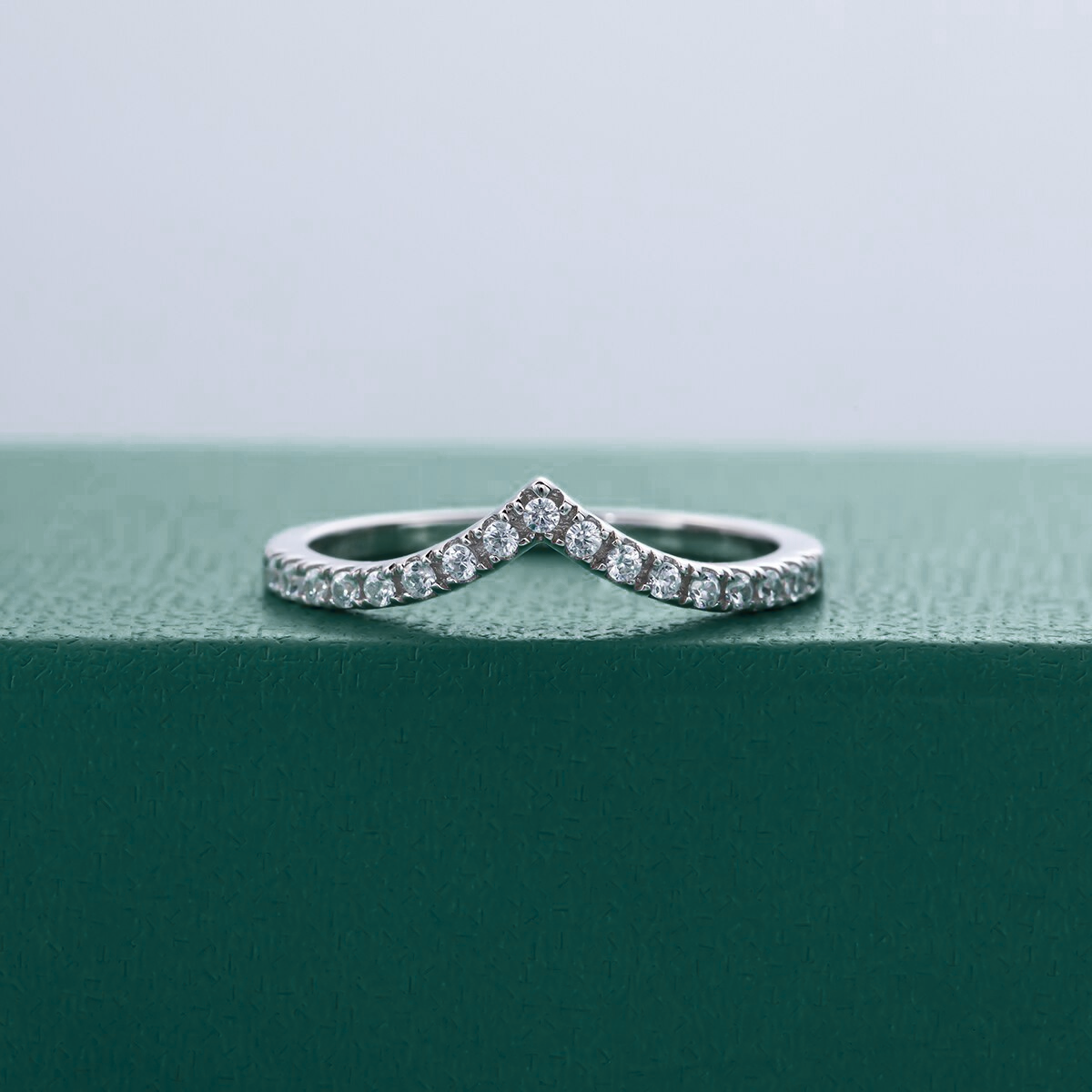 Meia Aliança Coração Moissanite Meia Aliança