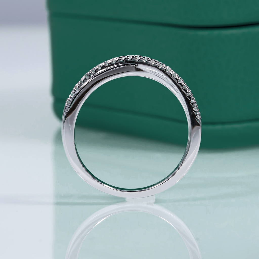 Meia Aliança Cruz Moissanite Meia Aliança