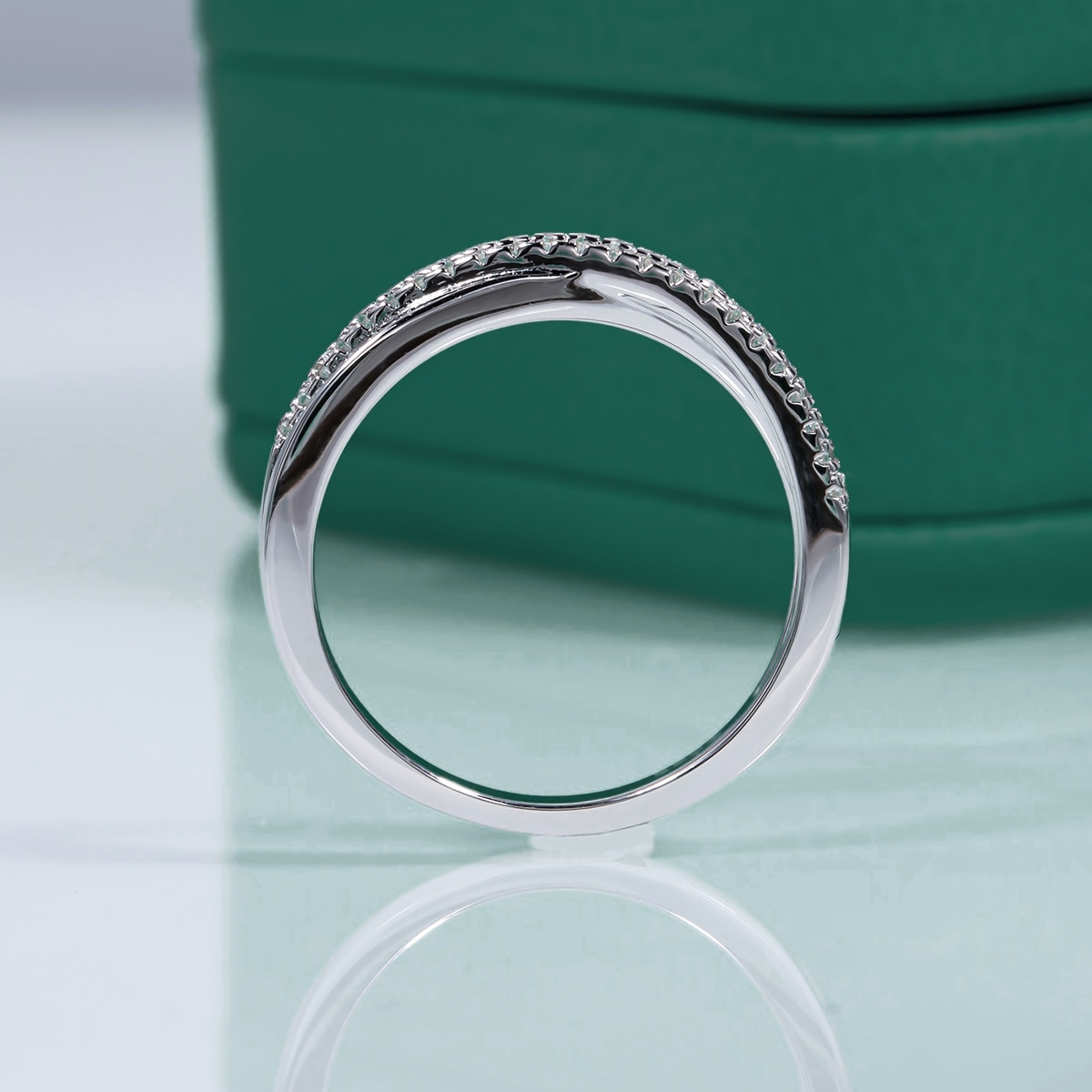 Meia Aliança Cruz Moissanite Meia Aliança