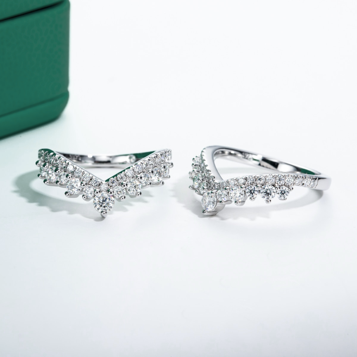 Meia Aliança Imperial Moissanite Meia Aliança