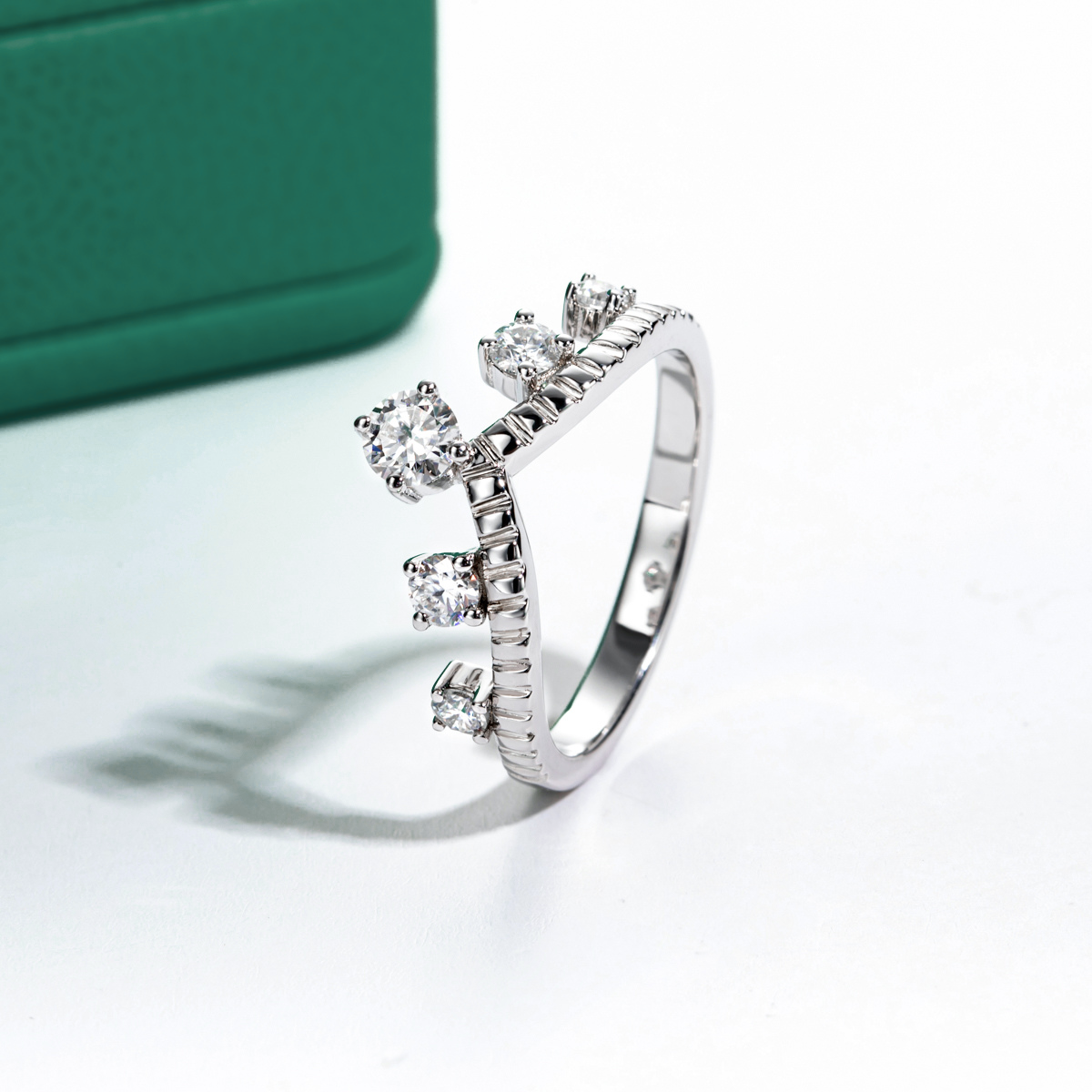 Meia Aliança Queen Moissanite 11 Meia Aliança