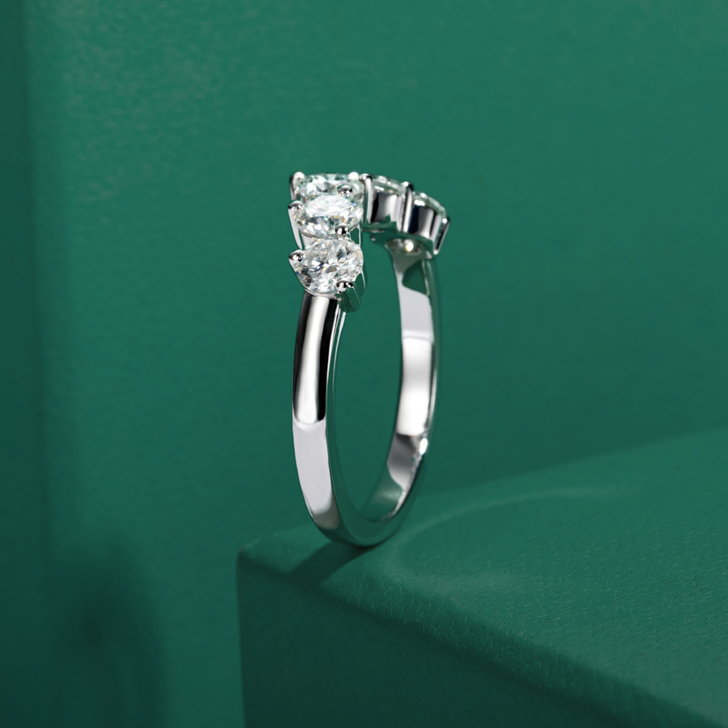 Meia Aliança Union Moissanite Meia Aliança