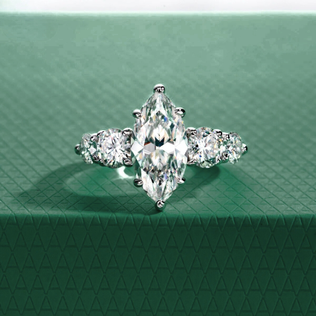 Anel Selena Moissanite 11 Anel Solitário