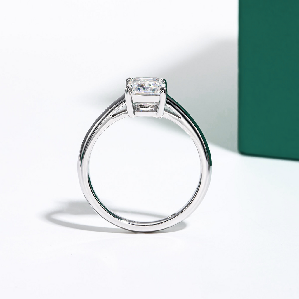 Anel Solitário Esmeralda Moissanite Anel Solitário