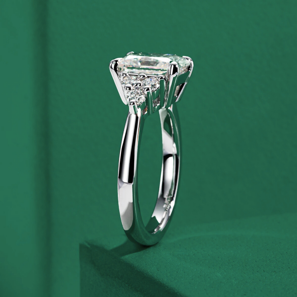 Anel Luxury Radiante Moissanite Anel Solitário