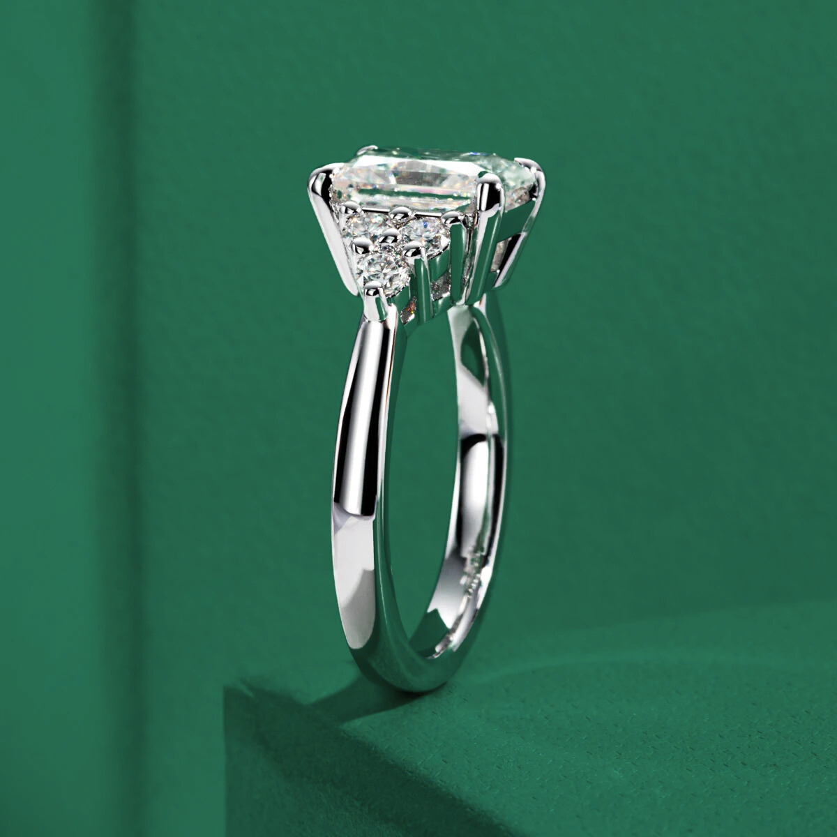 Anel Luxury Radiante Moissanite Anel Solitário
