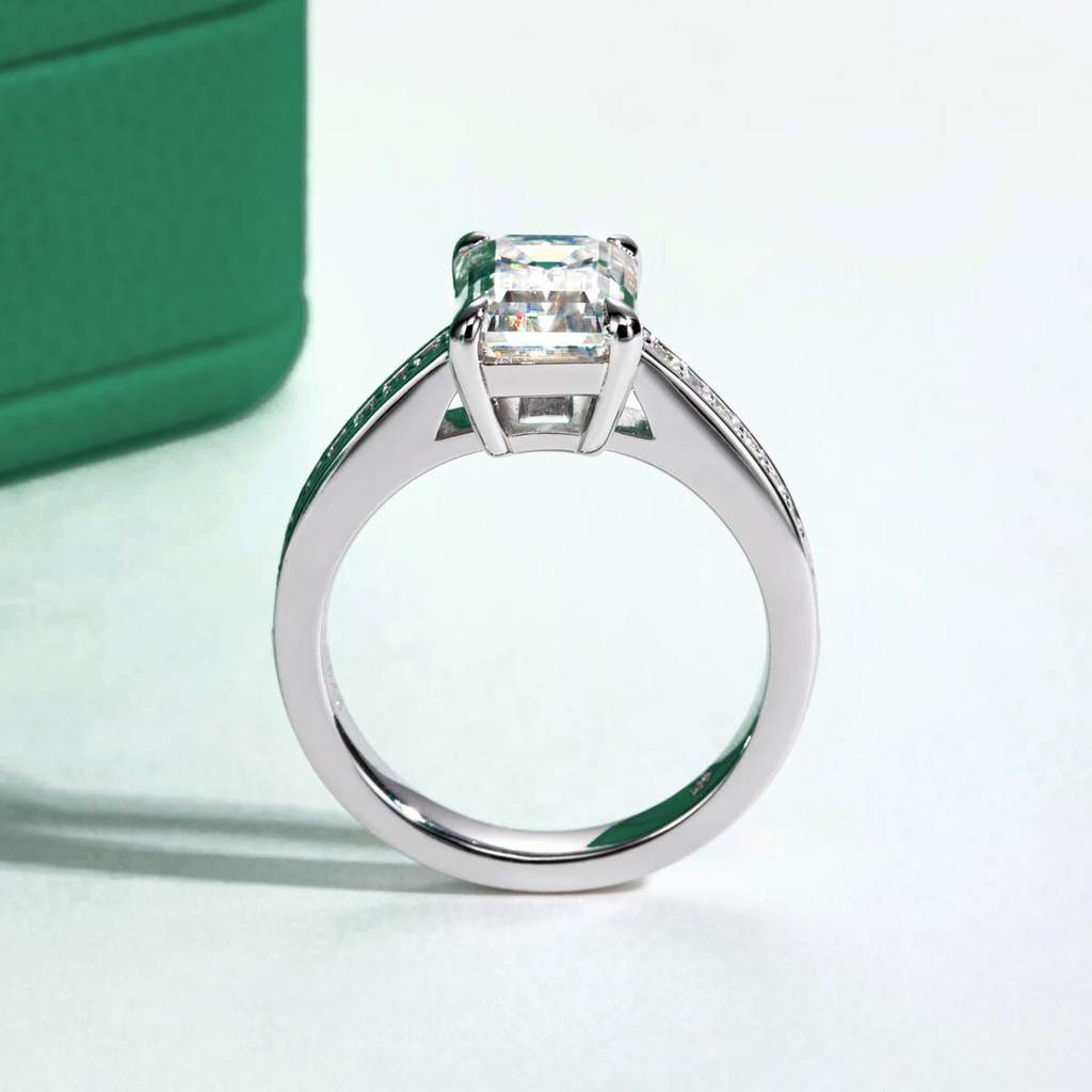 Anel Aura Esmeralda Moissanite Anel Solitário
