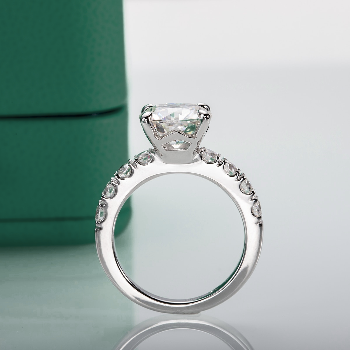 Anel Jasmin Moissanite Anel Solitário