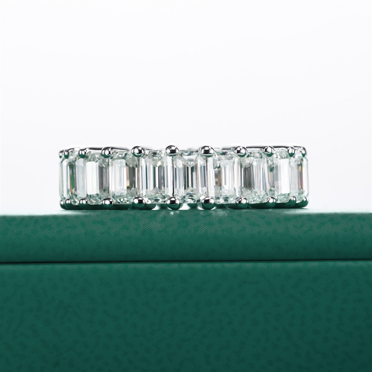 Aliança Esmeralda Moissanite Aliança