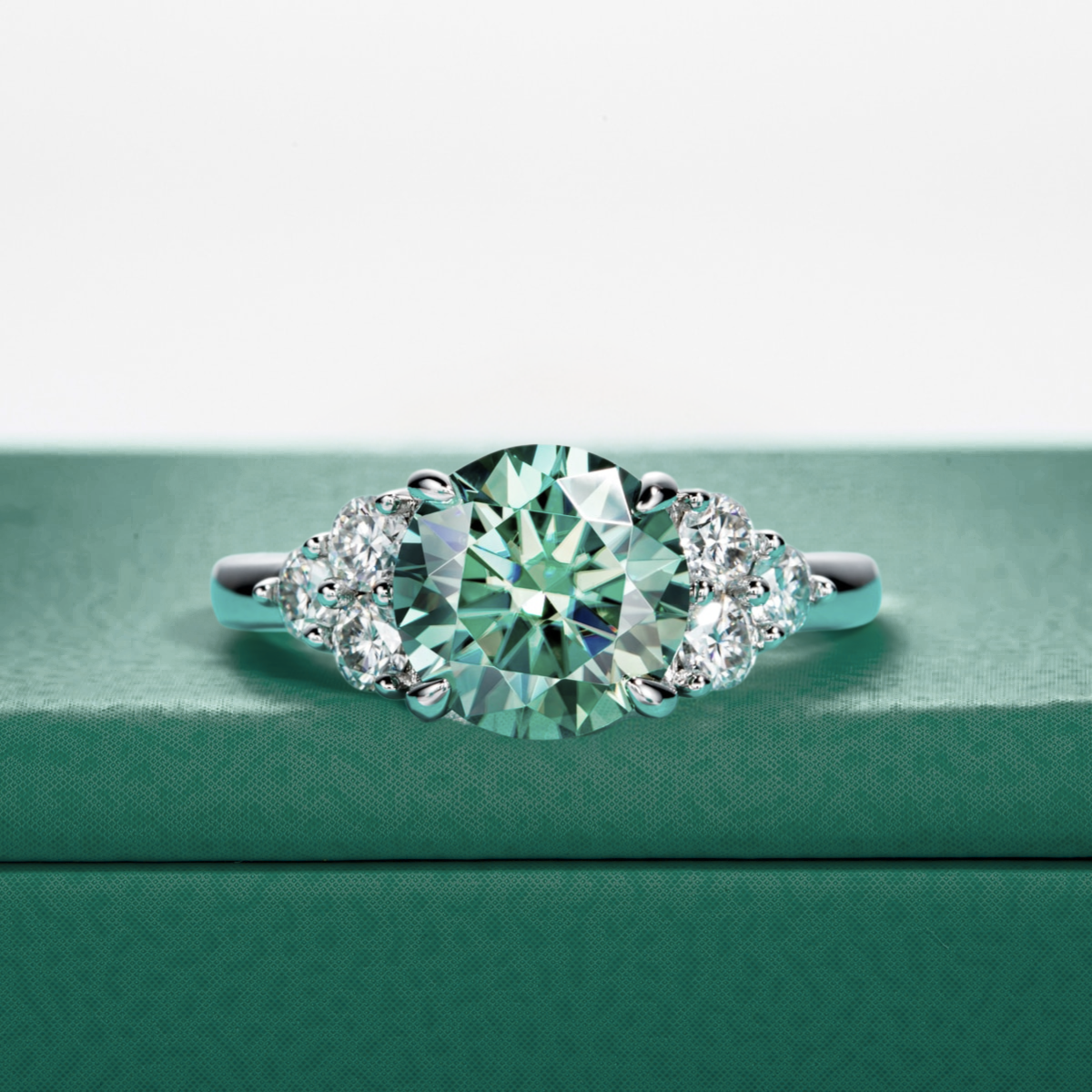 Anel Luxury Green Moissanite 11 Anel Solitário