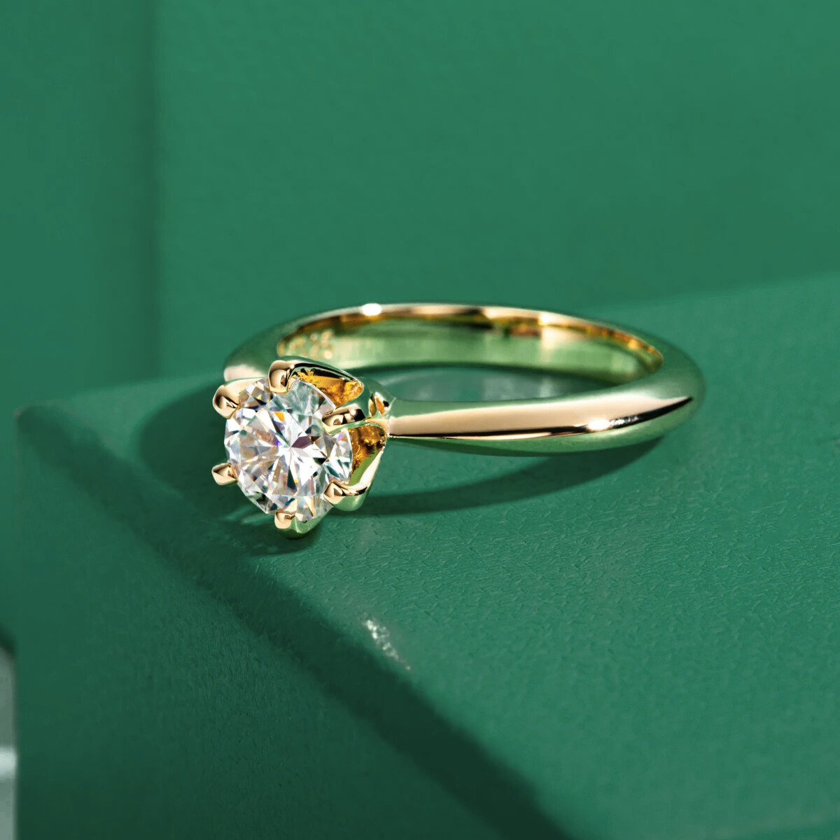 Anel Solitário Gold Moissanite Anel Solitário