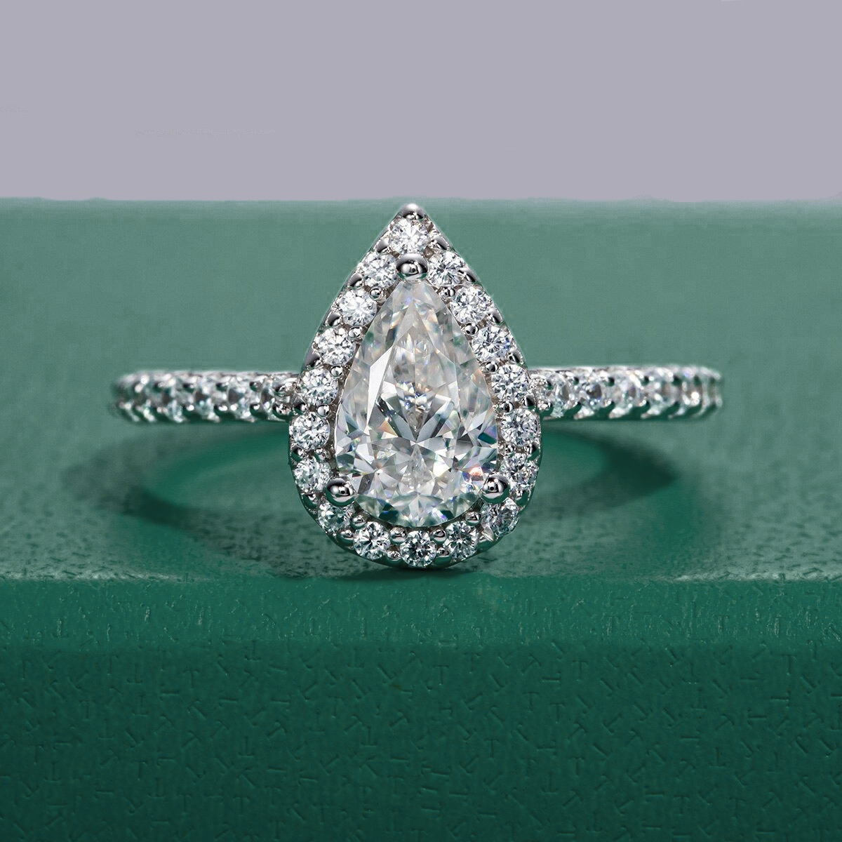 Anel Pear Moissanite 12 Anel Solitário