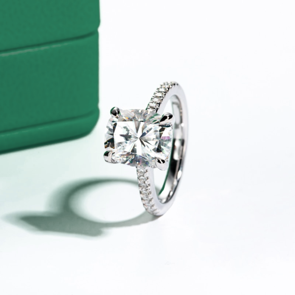 Anel Promise Cushion Moissanite Anel Solitário