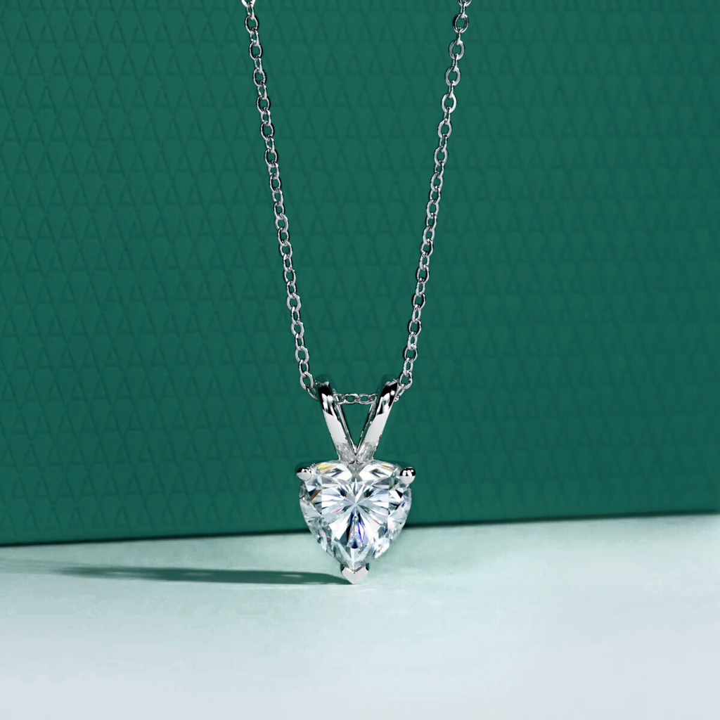 Colar Coração Moissanite