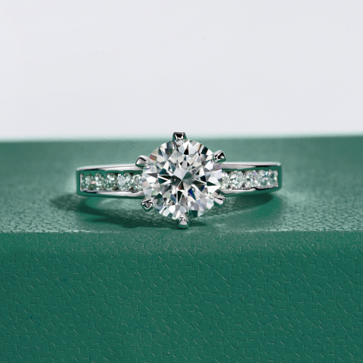 Anel Promise Moissanite 11 / 2ct Anel Solitário