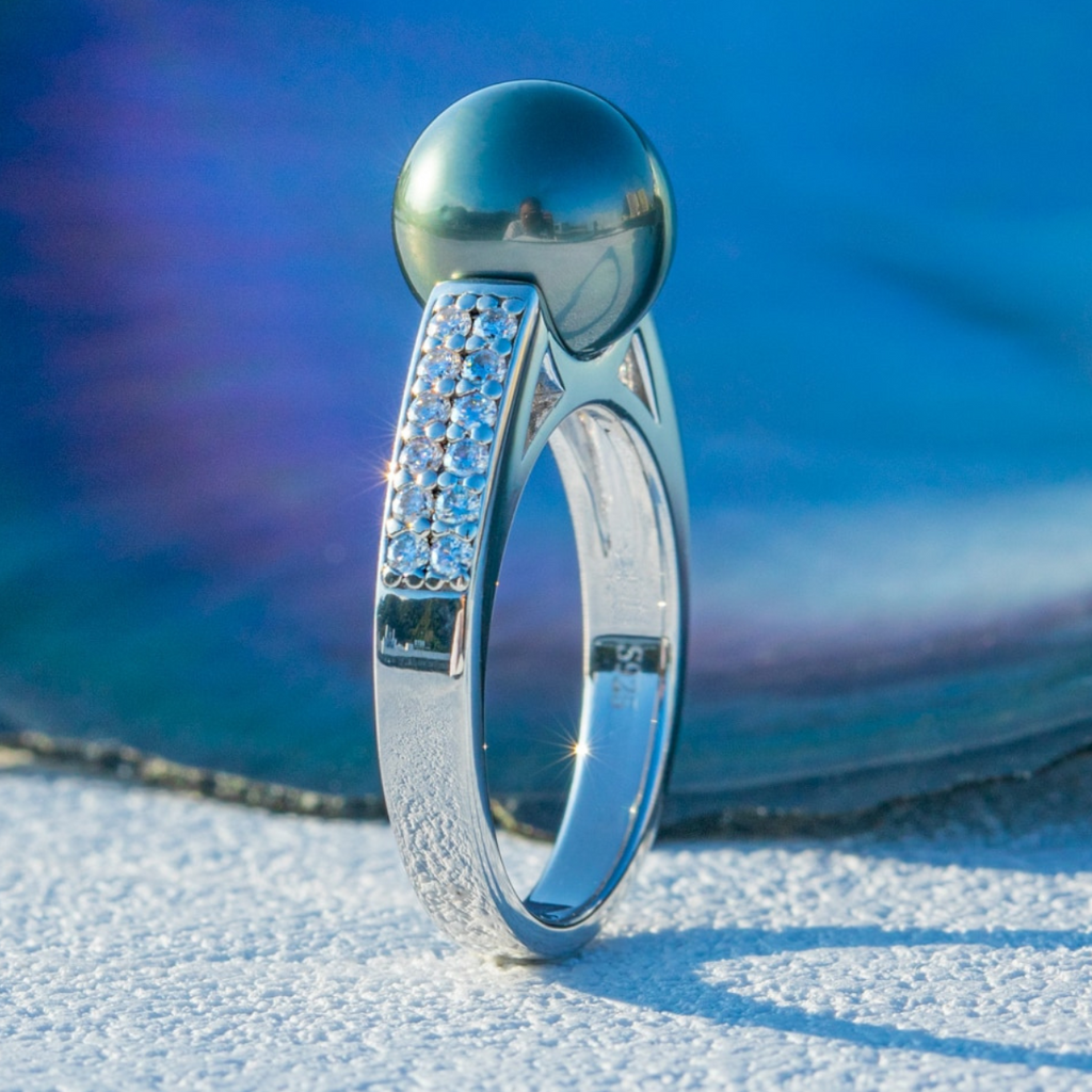 Anel Solitário Aurora Negra Moissanite 11 / Pérola AAA Anel Solitário