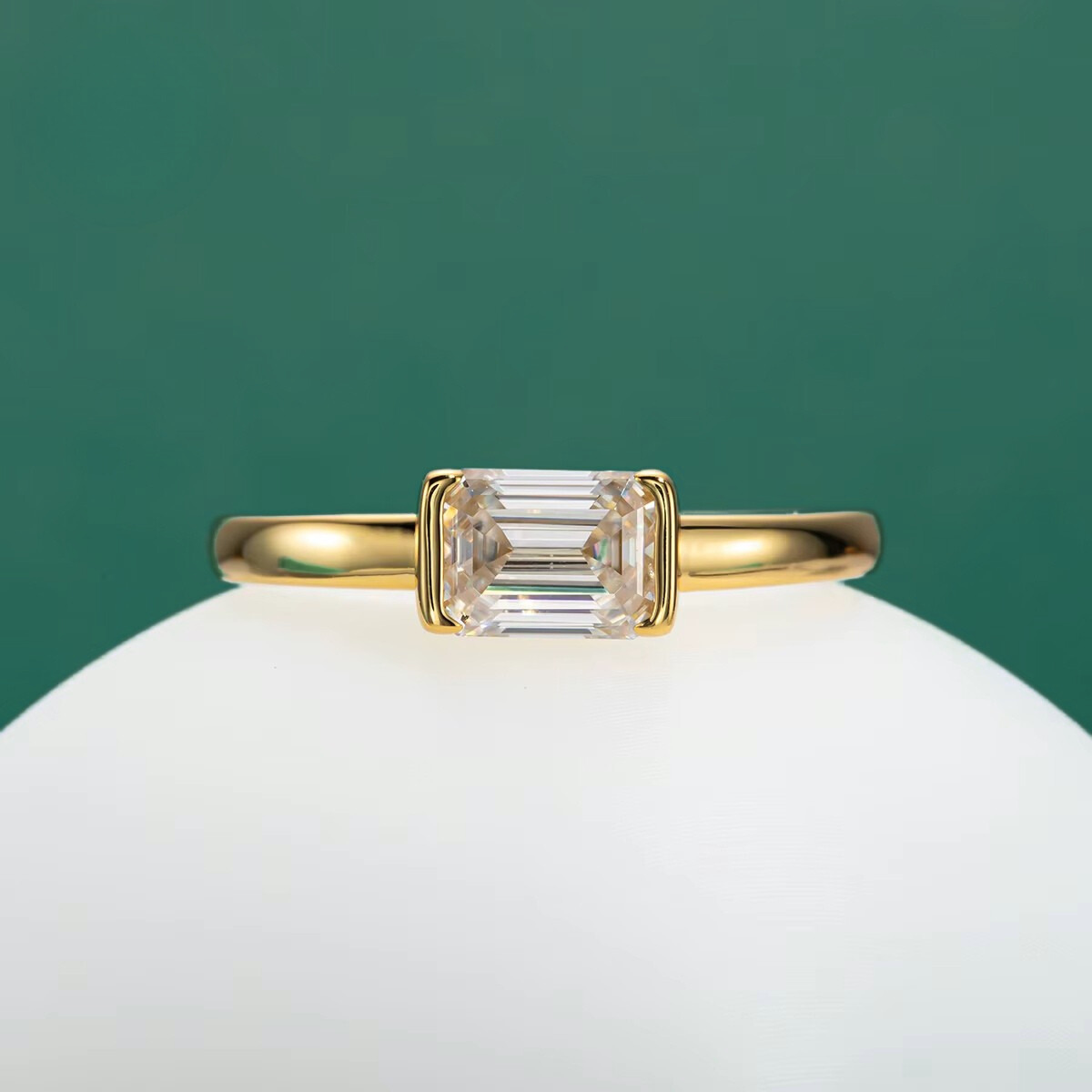 Anel Lauren Esmeralda Moissanite 12 Anel Solitário
