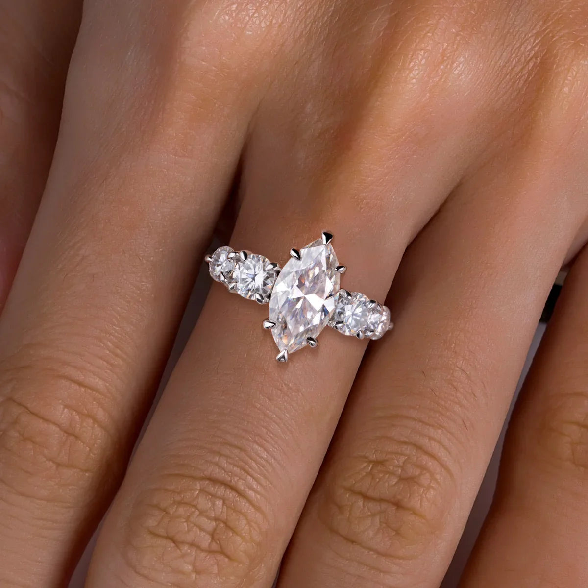 Anel Selena Moissanite Anel Solitário