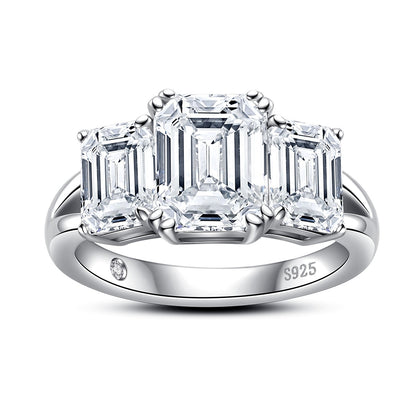 Anel Trilogy Esmeralda Moissanite