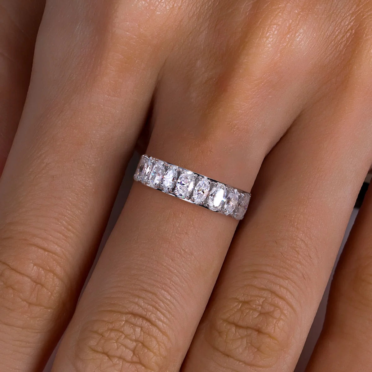 Aliança Naval Moissanite