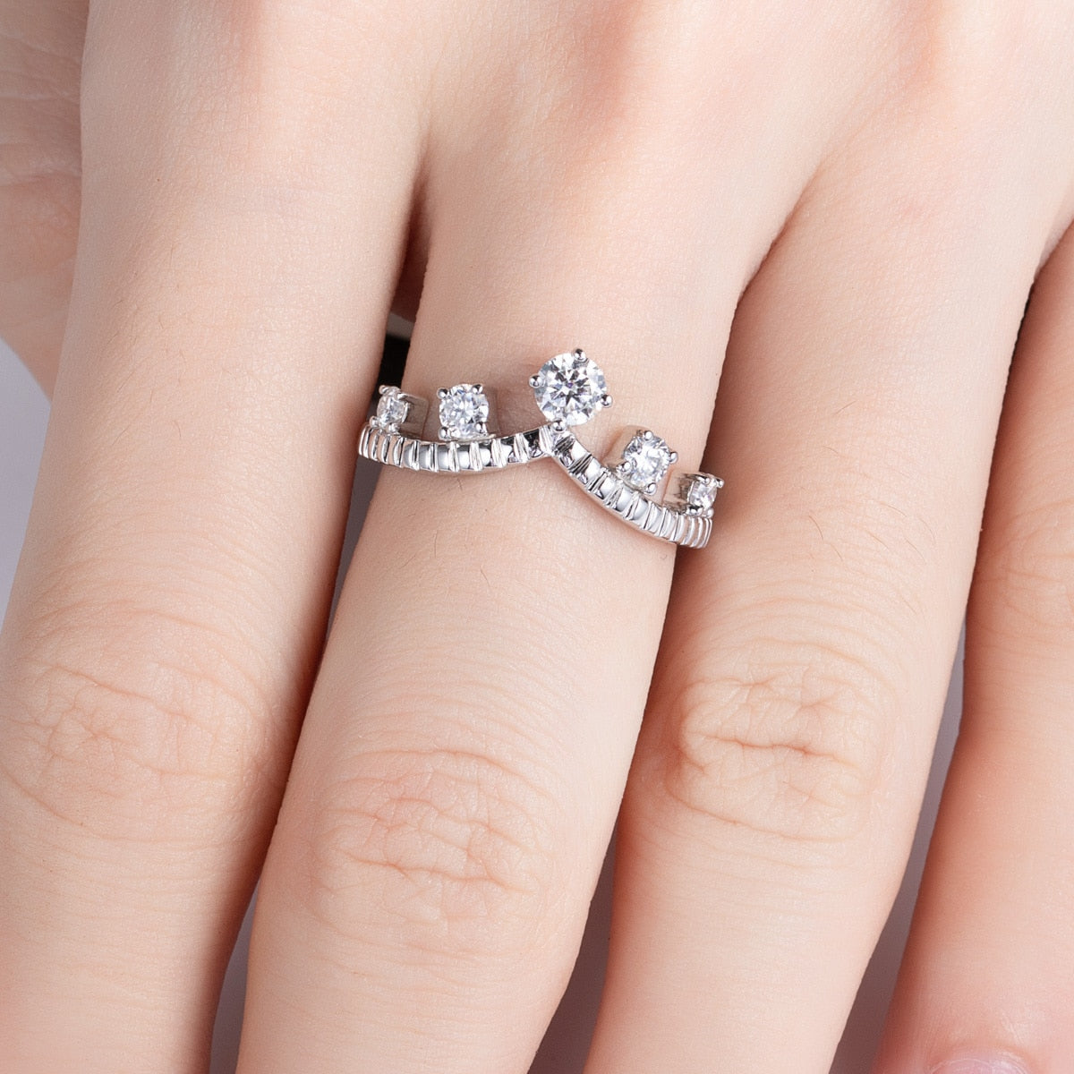 Meia Aliança Queen Moissanite Meia Aliança