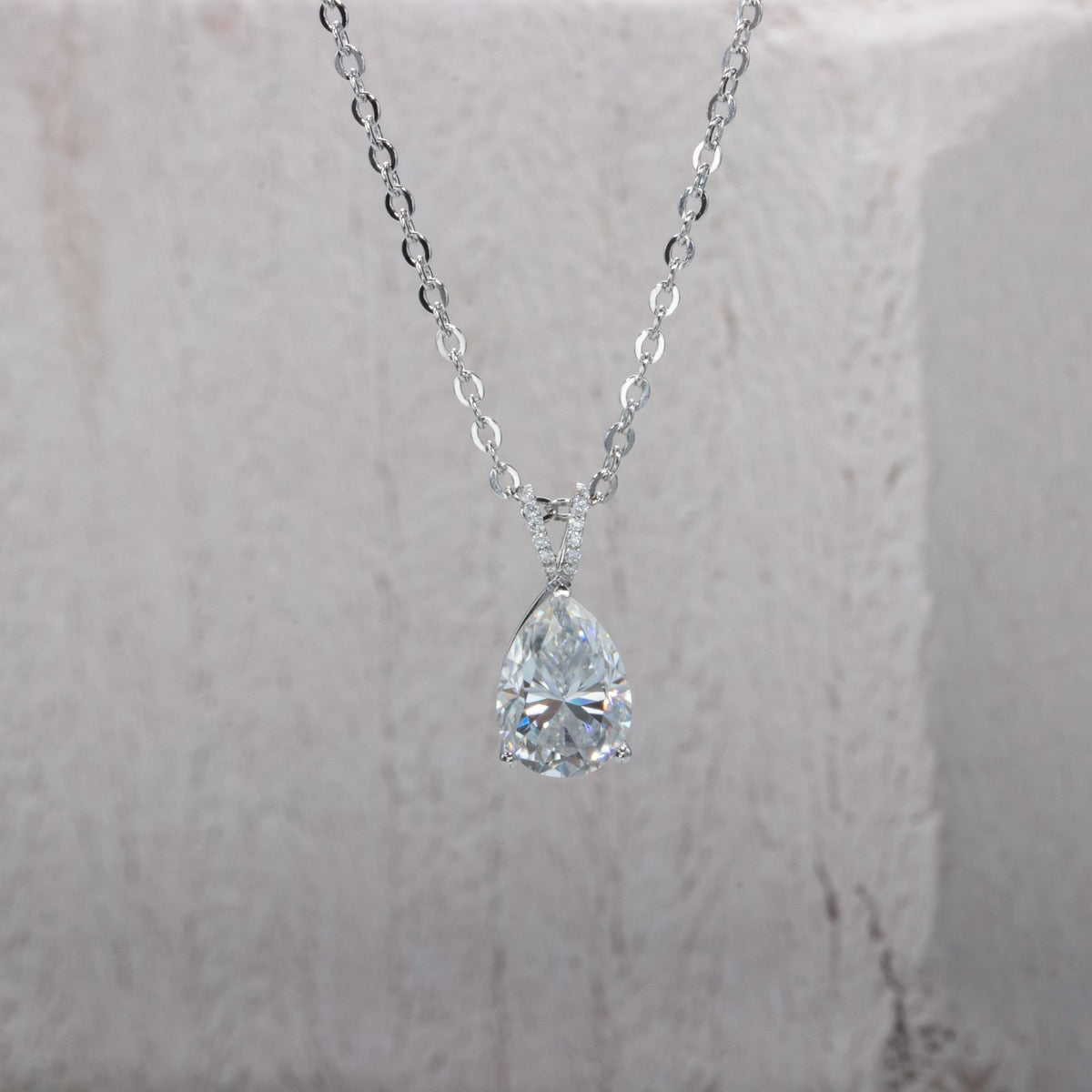 Colar Pear Moissanite Moissanite Colar
