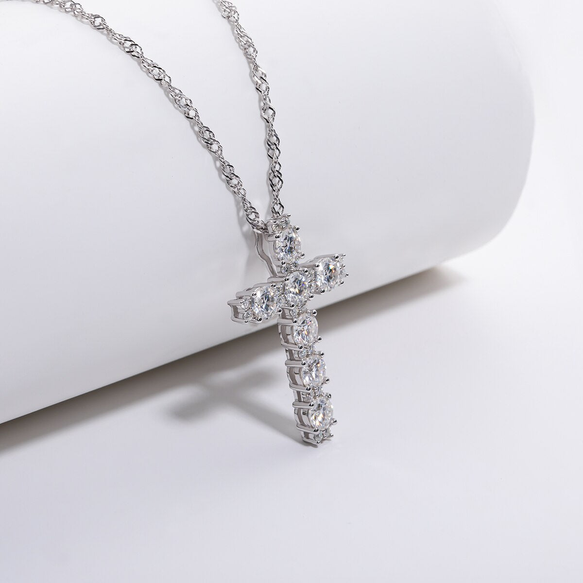 Colar Cruz Moissanite Moissanite Colar