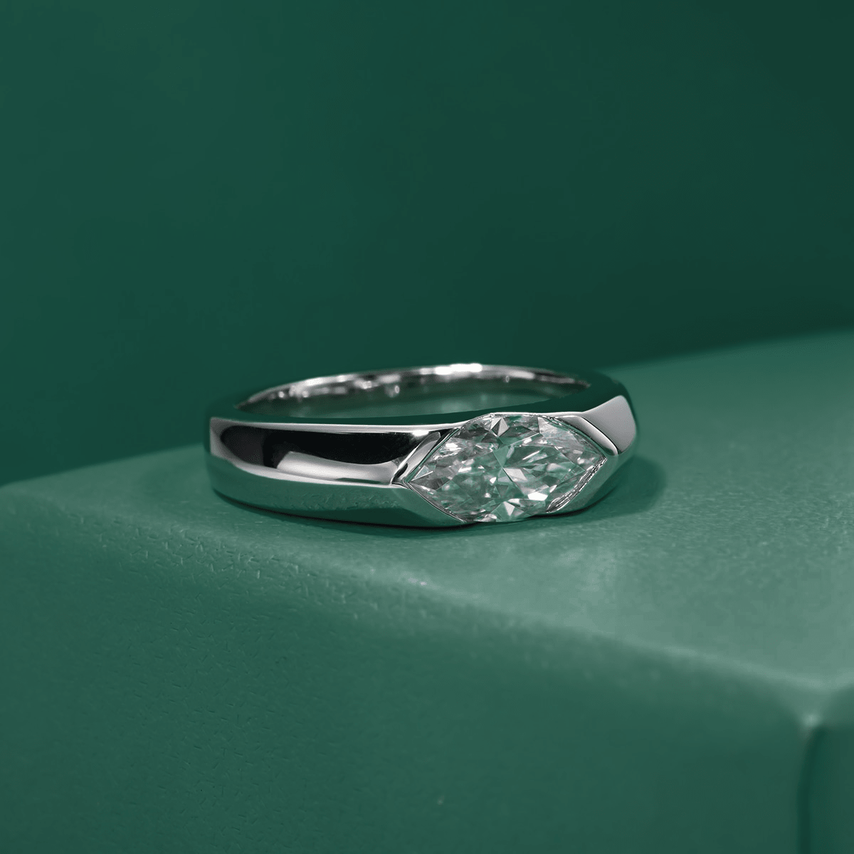 Anel Allure Marquesa Moissanite Moissanite - Momi Jewel