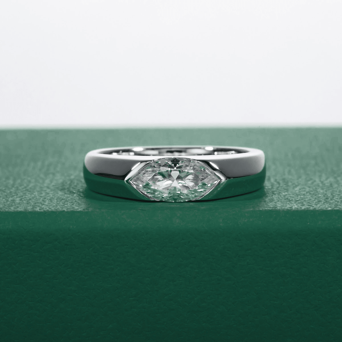 Anel Allure Marquesa Moissanite Moissanite - Momi Jewel