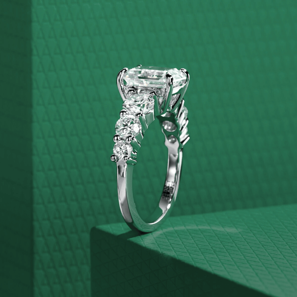 Anel Amara Esmeralda Moissanite Moissanite - Momi Jewel