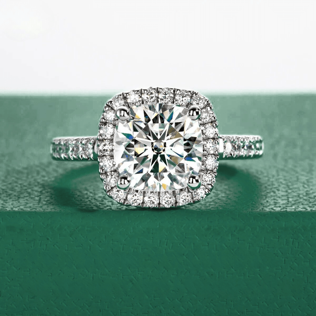 Anel Bianca Halo Moissanite Moissanite - Momi Jewel